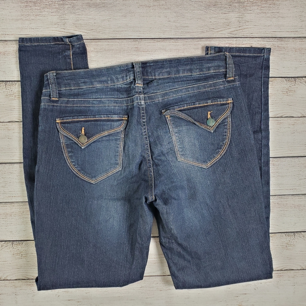 21 Denim | dark wash skinny jean size 30 - Picture 5 of 5